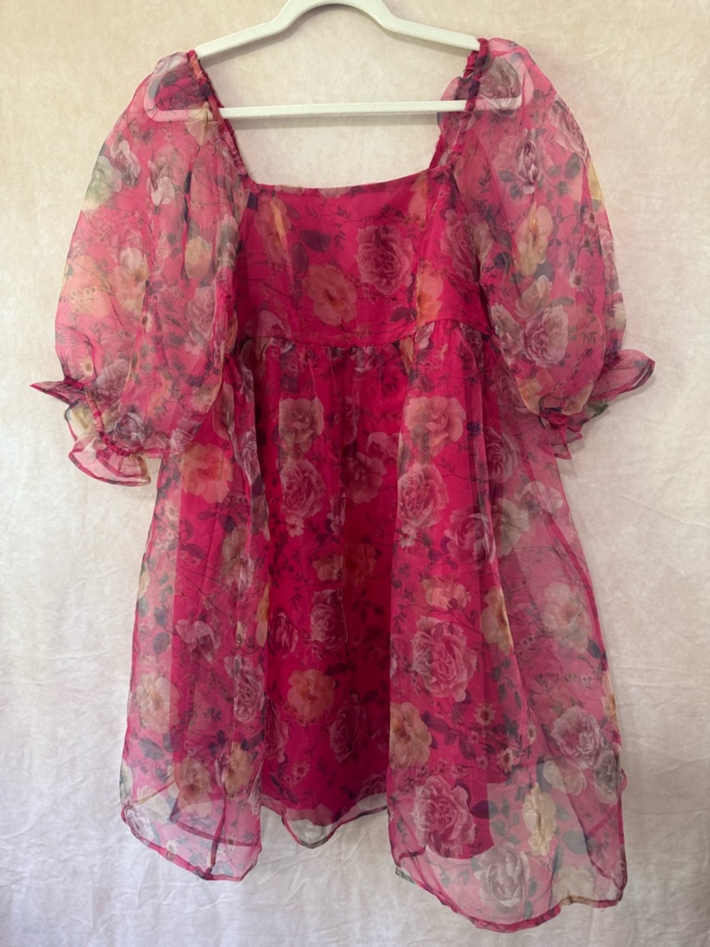 Adorable Boutique Floral Dress – Size Medium
